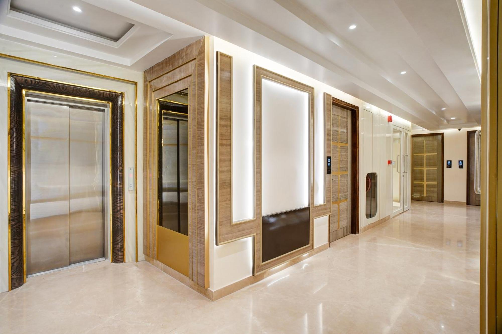Hotel Gold The Prime Newly Built 2 Mins From Connaught Place And Railway Station 4*