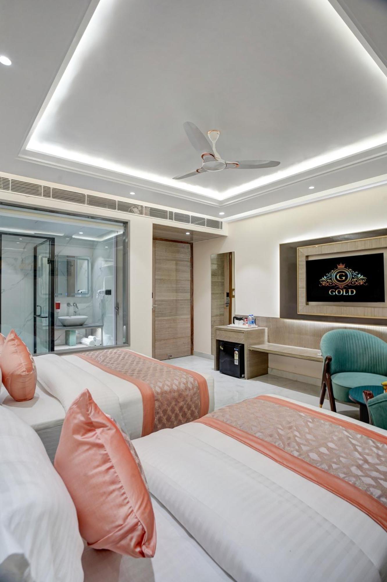 Hotel Gold The Prime Newly Built 2 Mins From Connaught Place And Railway Station