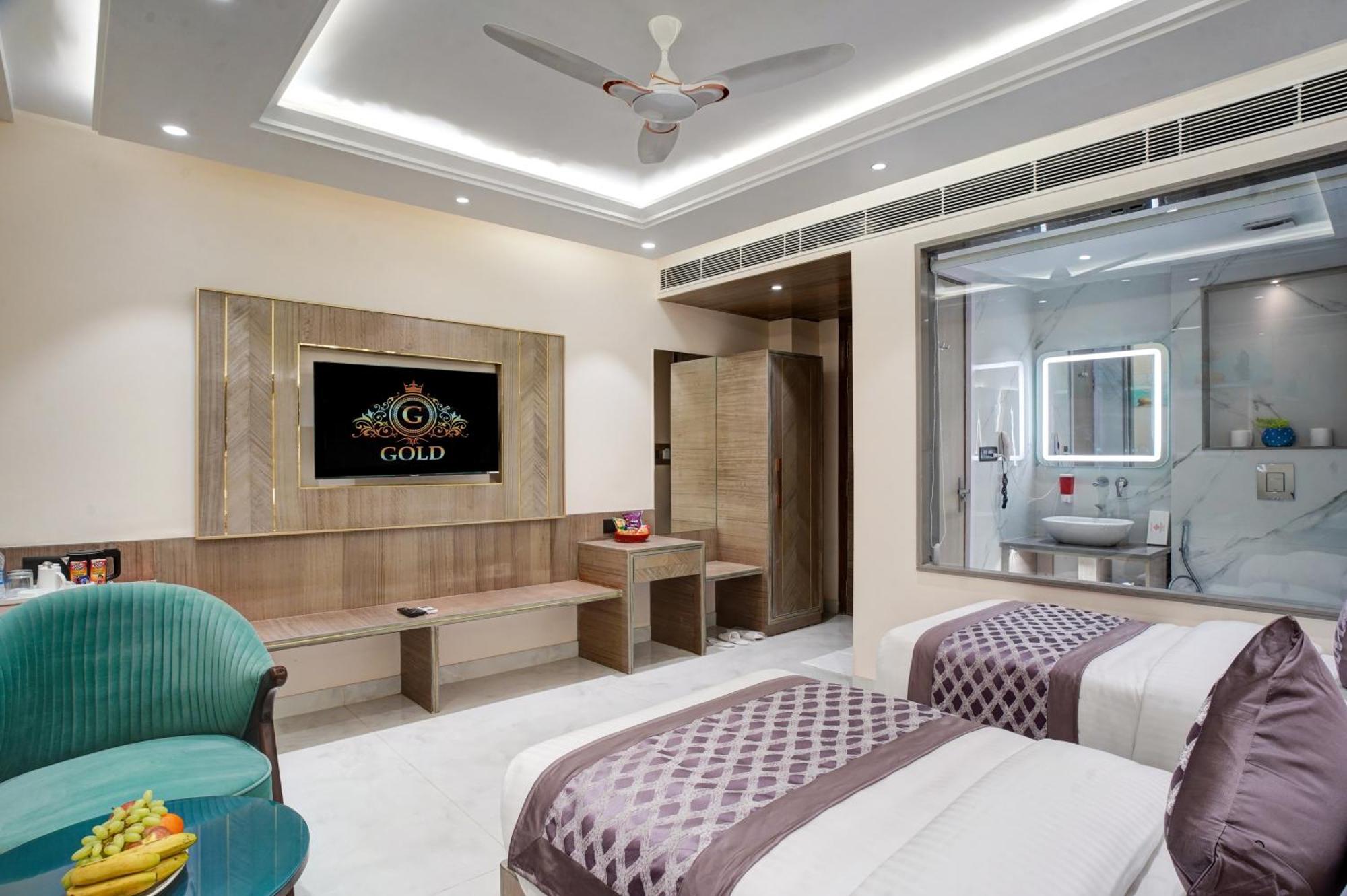 Gold The Prime Newly Built 2 Mins From Connaught Place And Railway Station Hotel 4*